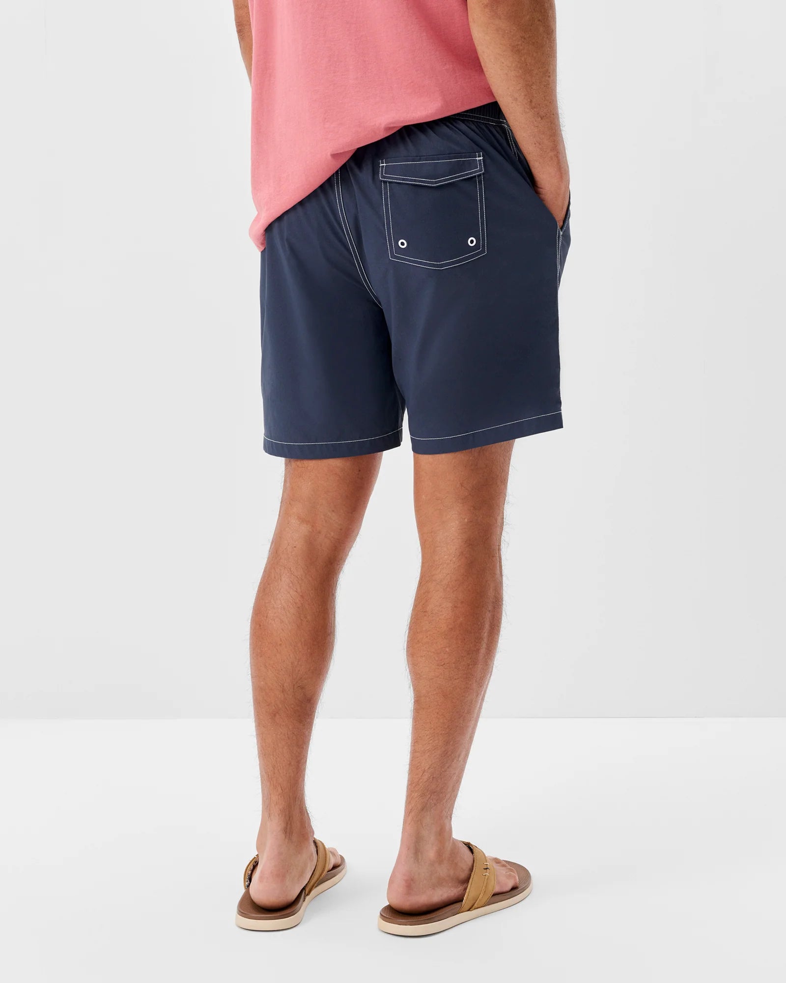 Johnnie-O Men's Arcata Half Elastic 7" Swim Trunks